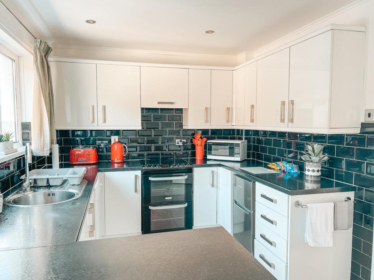 Staybynumbers - Spacious Three Bed House Royal Χίλσμπορο Εξωτερικό φωτογραφία