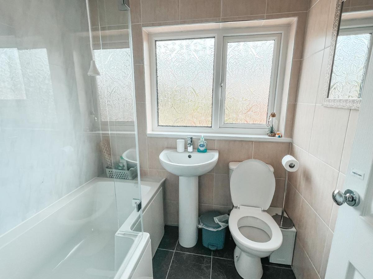 Staybynumbers - Spacious Three Bed House Royal Χίλσμπορο Εξωτερικό φωτογραφία