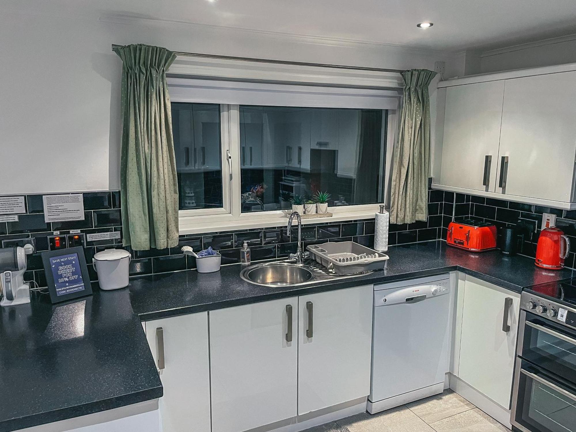 Staybynumbers - Spacious Three Bed House Royal Χίλσμπορο Εξωτερικό φωτογραφία